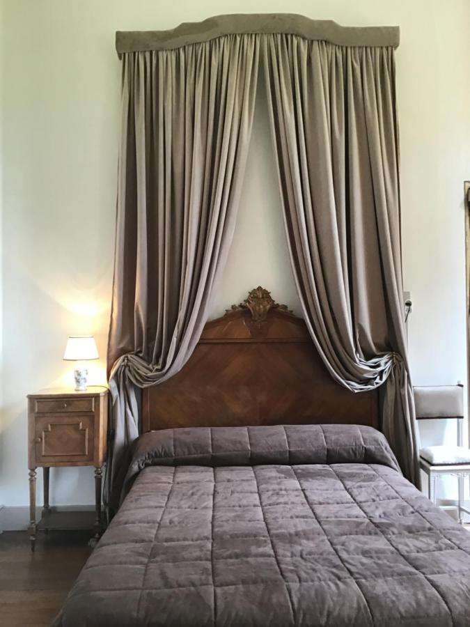 Deux-Chaises Chateau De Longeville מראה חיצוני תמונה